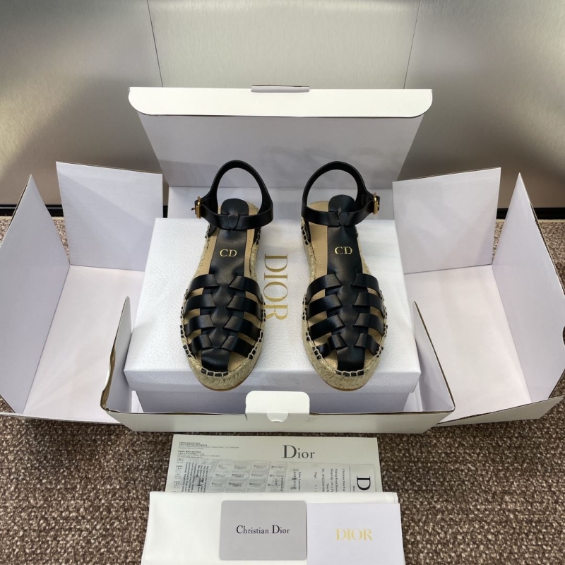 ch**an D*or sandals